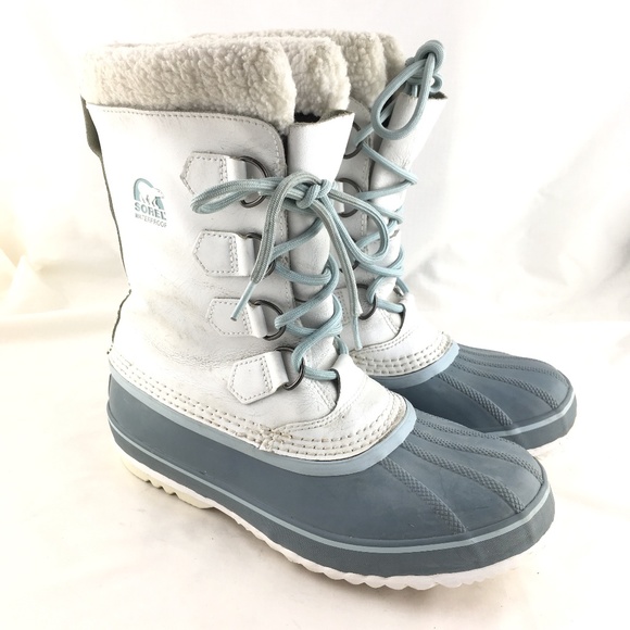 white snow pac boots